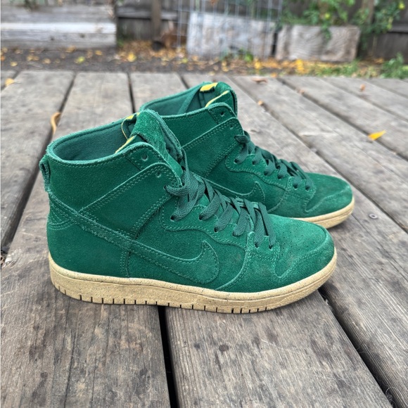 Nike | Shoes | Nike Sb Dunk High Decon Gorge Green | Poshmark
